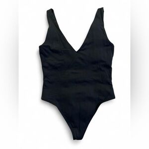Babaton Aritzia Black Deep V Bodysuit Size Medium